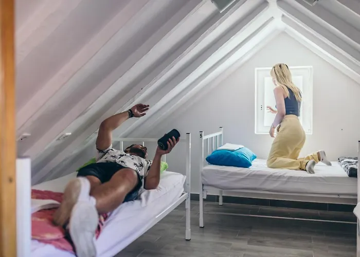 Booze & Snooze Social Split